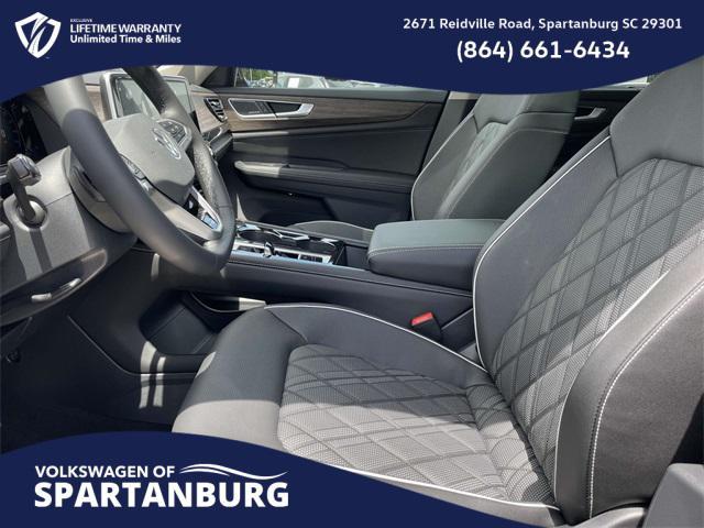 new 2025 Volkswagen Atlas car, priced at $50,016