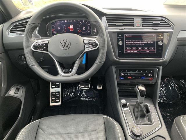 new 2024 Volkswagen Tiguan car, priced at $39,441