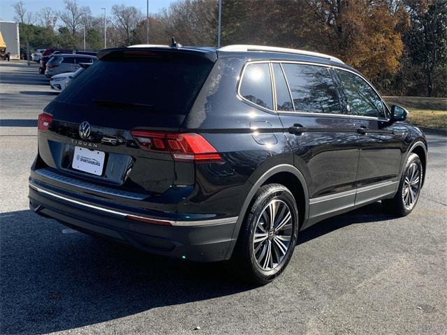 new 2024 Volkswagen Tiguan car, priced at $33,666