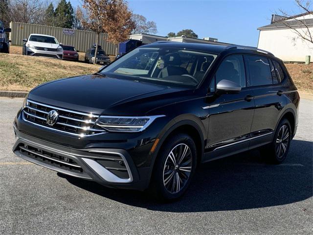 new 2024 Volkswagen Tiguan car, priced at $33,666