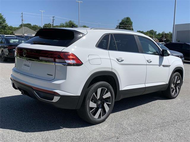 new 2024 Volkswagen Atlas Cross Sport car, priced at $40,671