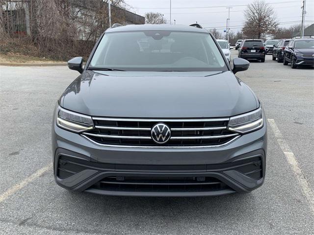 new 2024 Volkswagen Tiguan car, priced at $27,710