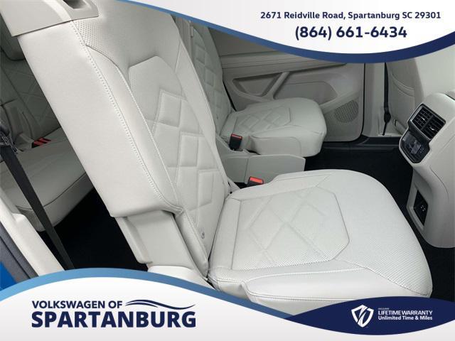 new 2025 Volkswagen Atlas car, priced at $41,380