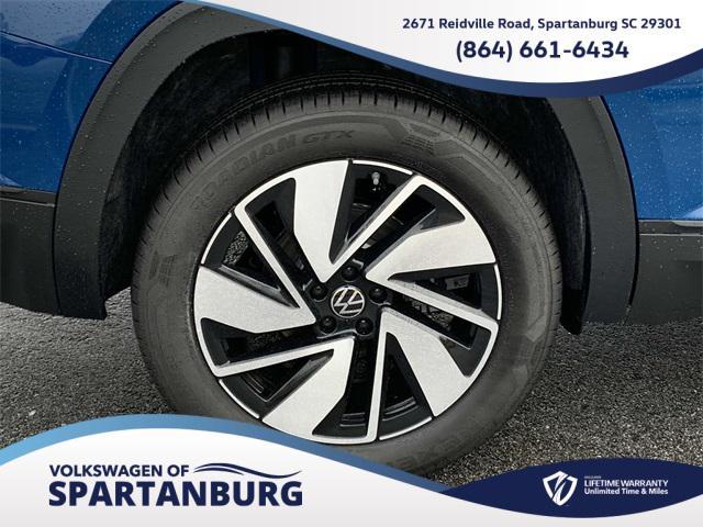 new 2025 Volkswagen Atlas car, priced at $41,380