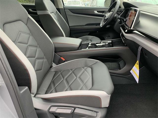 new 2025 Volkswagen Atlas car, priced at $50,566