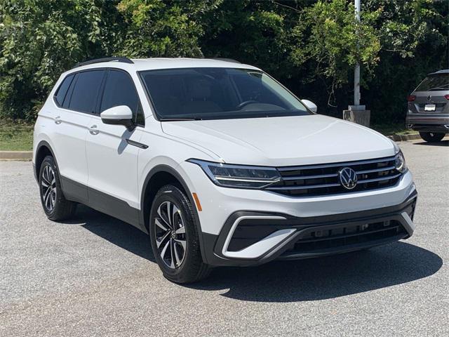 new 2024 Volkswagen Tiguan car, priced at $30,761