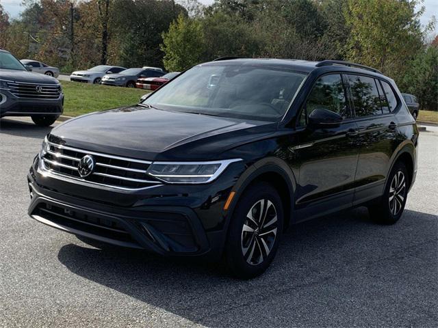 new 2024 Volkswagen Tiguan car, priced at $27,811