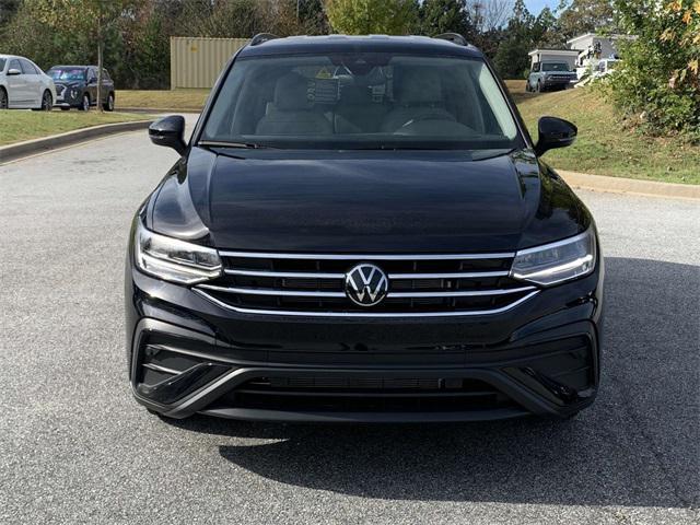 new 2024 Volkswagen Tiguan car, priced at $27,811