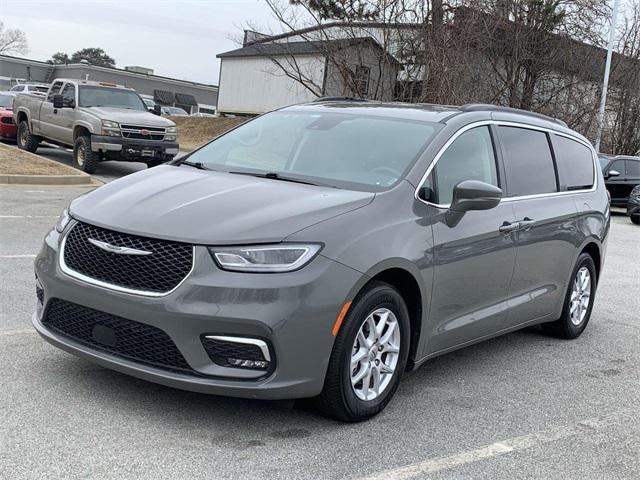 used 2022 Chrysler Pacifica car, priced at $20,698