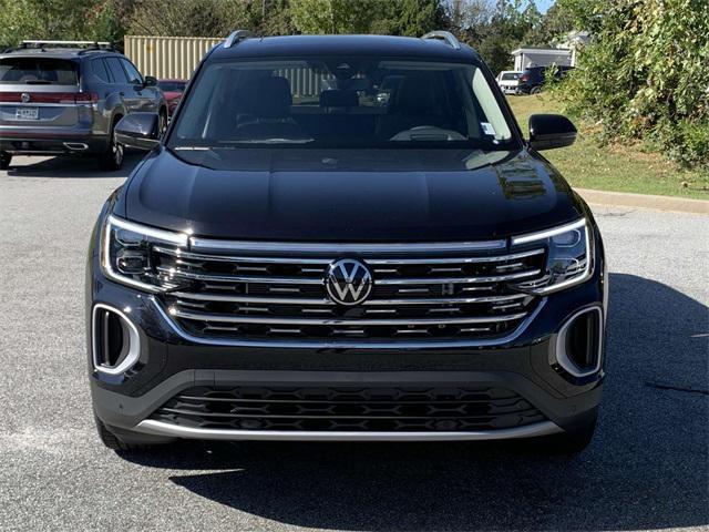 new 2024 Volkswagen Atlas car, priced at $46,171