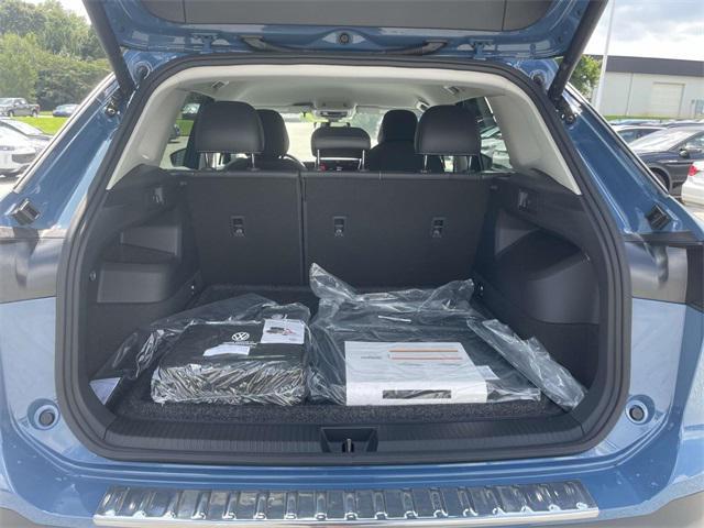 new 2025 Volkswagen Tiguan car, priced at $32,298