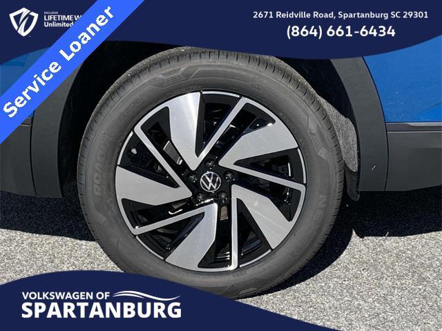 new 2025 Volkswagen Atlas car, priced at $44,036