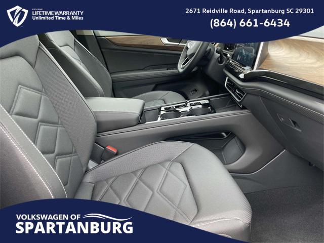 new 2025 Volkswagen Atlas car, priced at $41,148