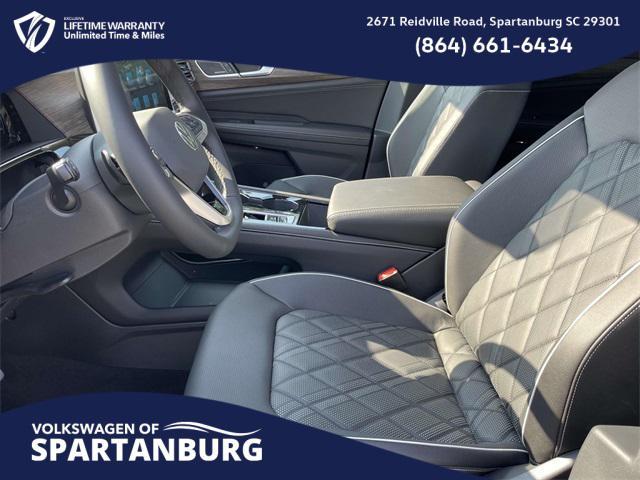 new 2025 Volkswagen Atlas car, priced at $50,016