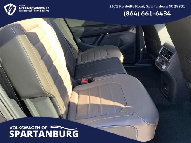 new 2025 Volkswagen Atlas car, priced at $45,855
