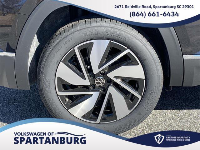 new 2025 Volkswagen Atlas car, priced at $46,484