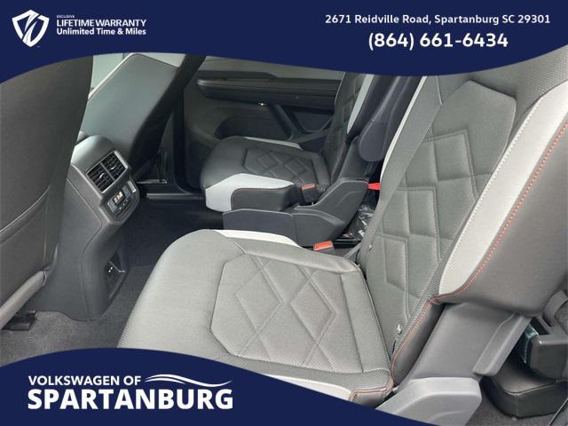 new 2025 Volkswagen Atlas car, priced at $45,369