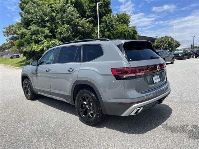 new 2025 Volkswagen Atlas car, priced at $43,619