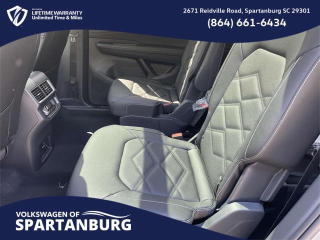 new 2025 Volkswagen Atlas car, priced at $41,834
