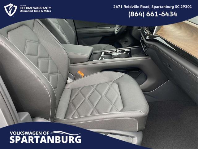 new 2025 Volkswagen Atlas car, priced at $44,837