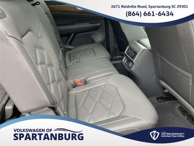 new 2025 Volkswagen Atlas car, priced at $46,087