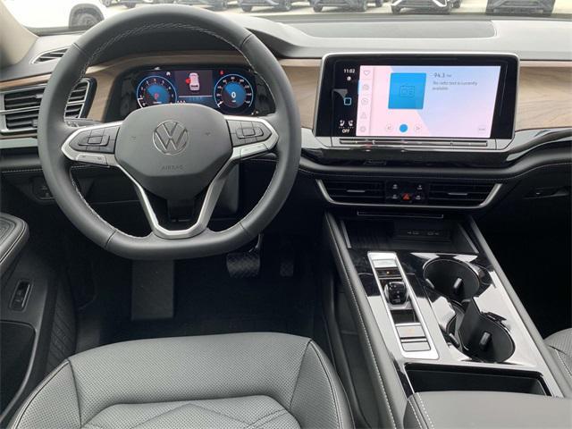 new 2025 Volkswagen Atlas car, priced at $44,631