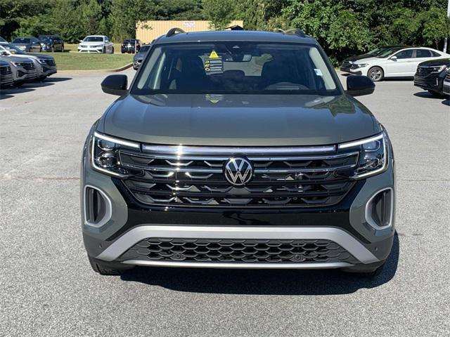 new 2024 Volkswagen Atlas car, priced at $50,661