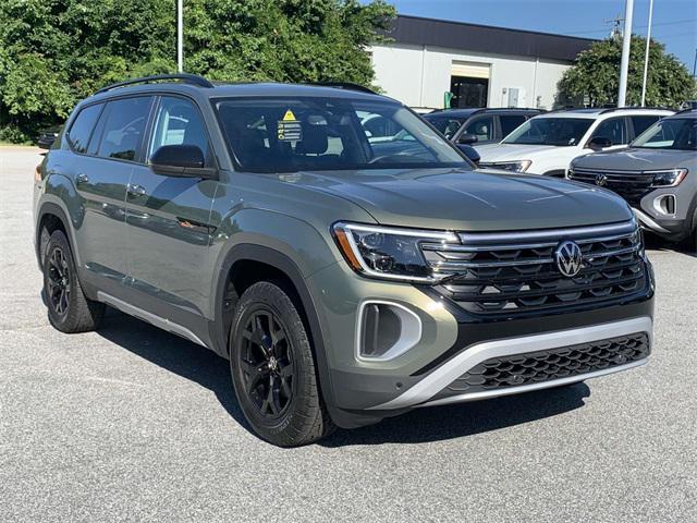 new 2024 Volkswagen Atlas car, priced at $50,661