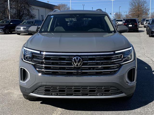 new 2025 Volkswagen Atlas car, priced at $49,186