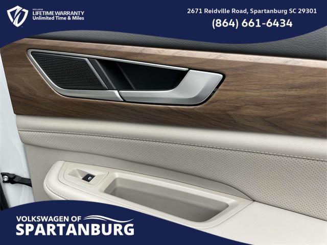 new 2025 Volkswagen Atlas car, priced at $41,913