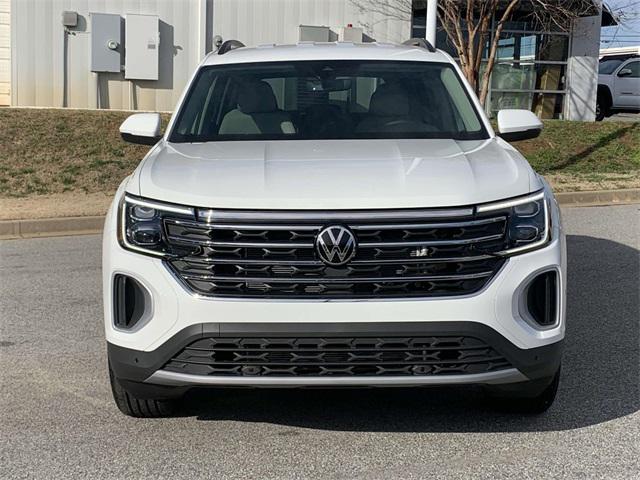 new 2025 Volkswagen Atlas car, priced at $44,562