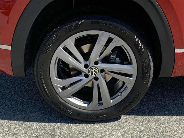 new 2024 Volkswagen Atlas Cross Sport car, priced at $49,956