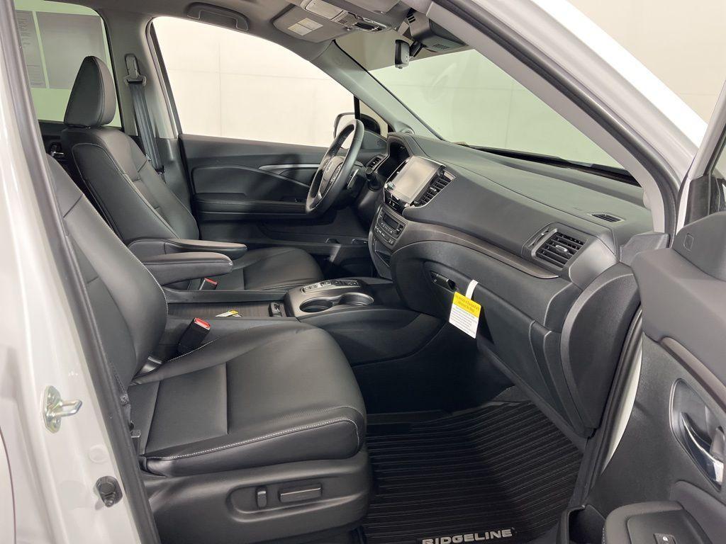 used 2023 Honda Ridgeline car, priced at $37,052