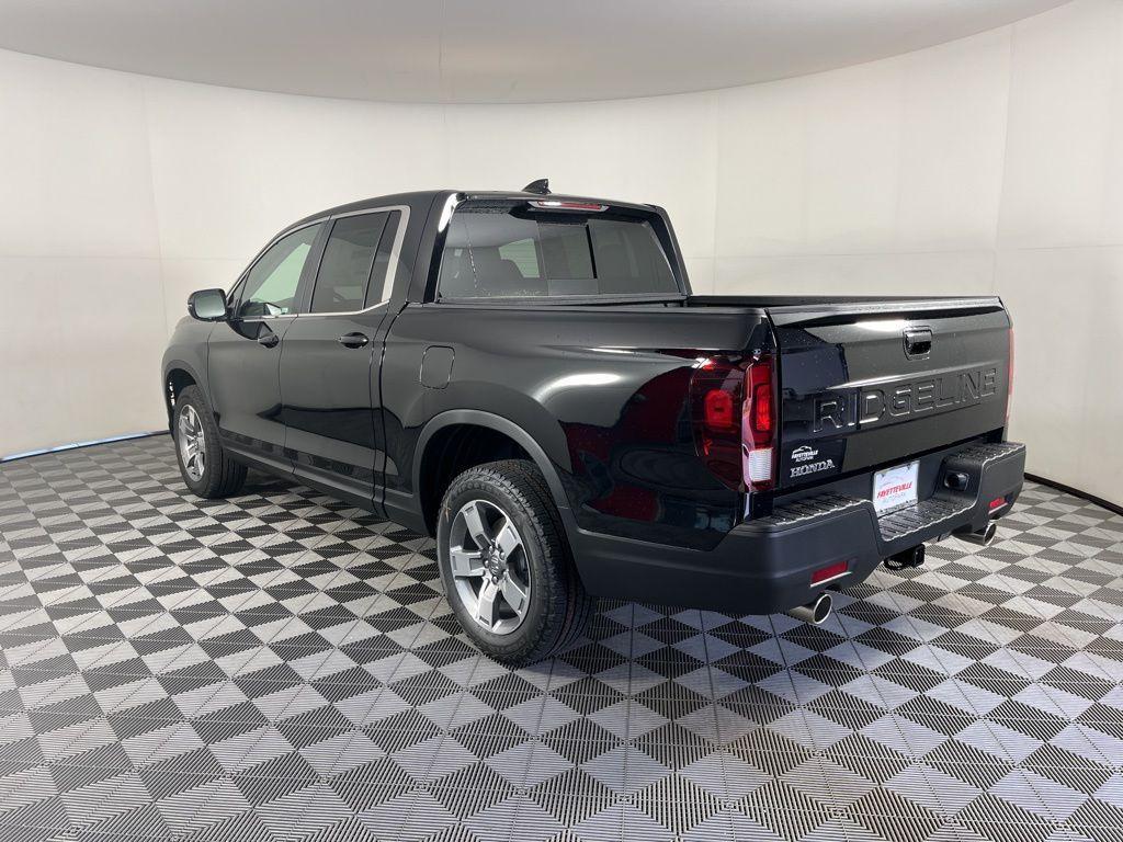 new 2025 Honda Ridgeline car, priced at $42,968