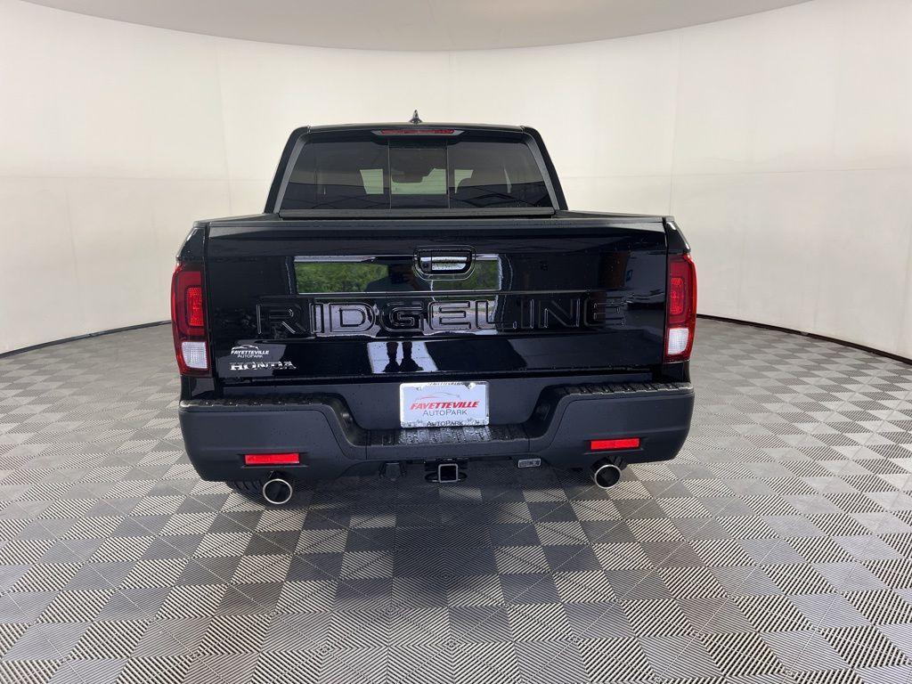 new 2025 Honda Ridgeline car, priced at $42,968