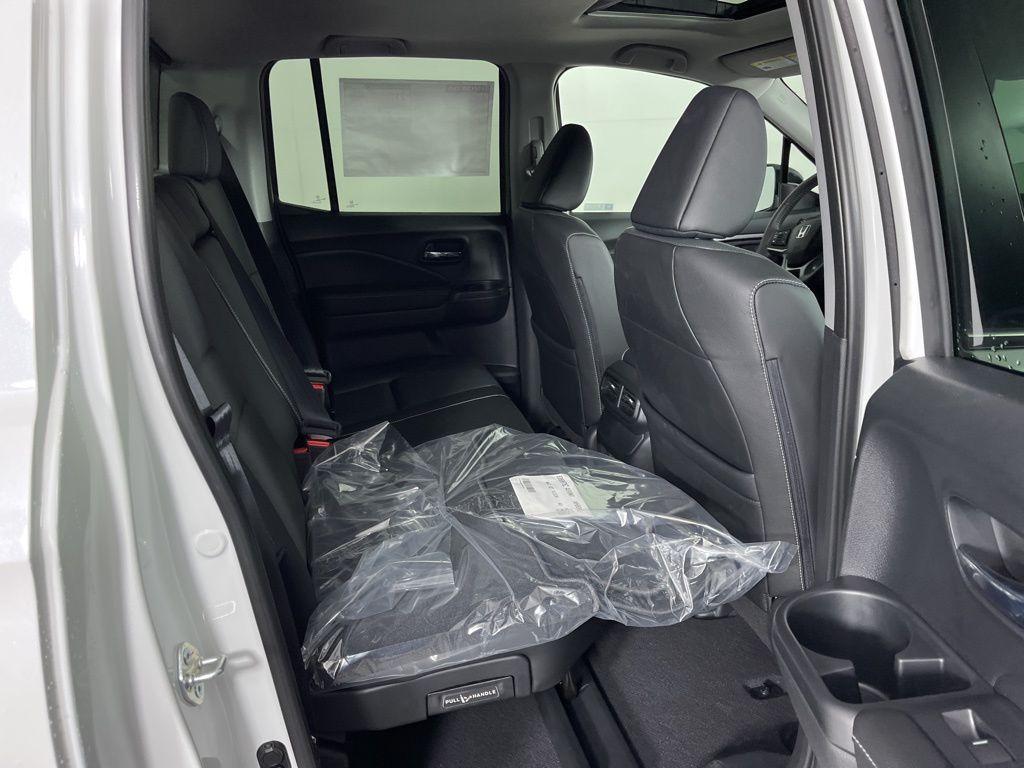 new 2025 Honda Ridgeline car, priced at $44,863
