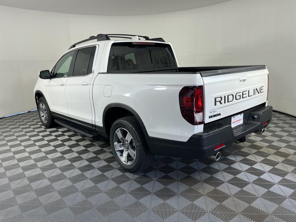 new 2025 Honda Ridgeline car, priced at $44,863
