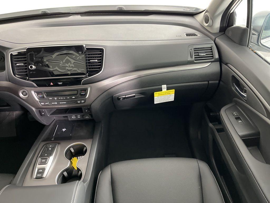 new 2025 Honda Ridgeline car, priced at $44,863