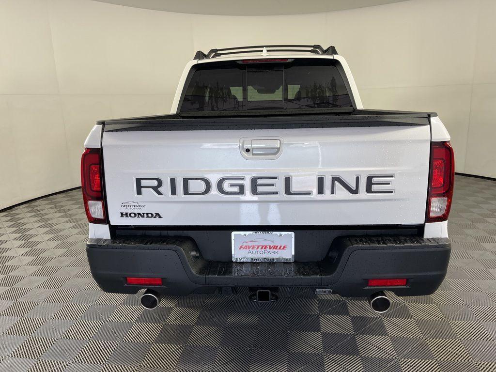 new 2025 Honda Ridgeline car, priced at $44,863