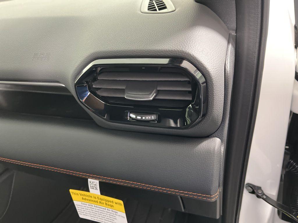 new 2025 Honda Pilot car, priced at $44,250