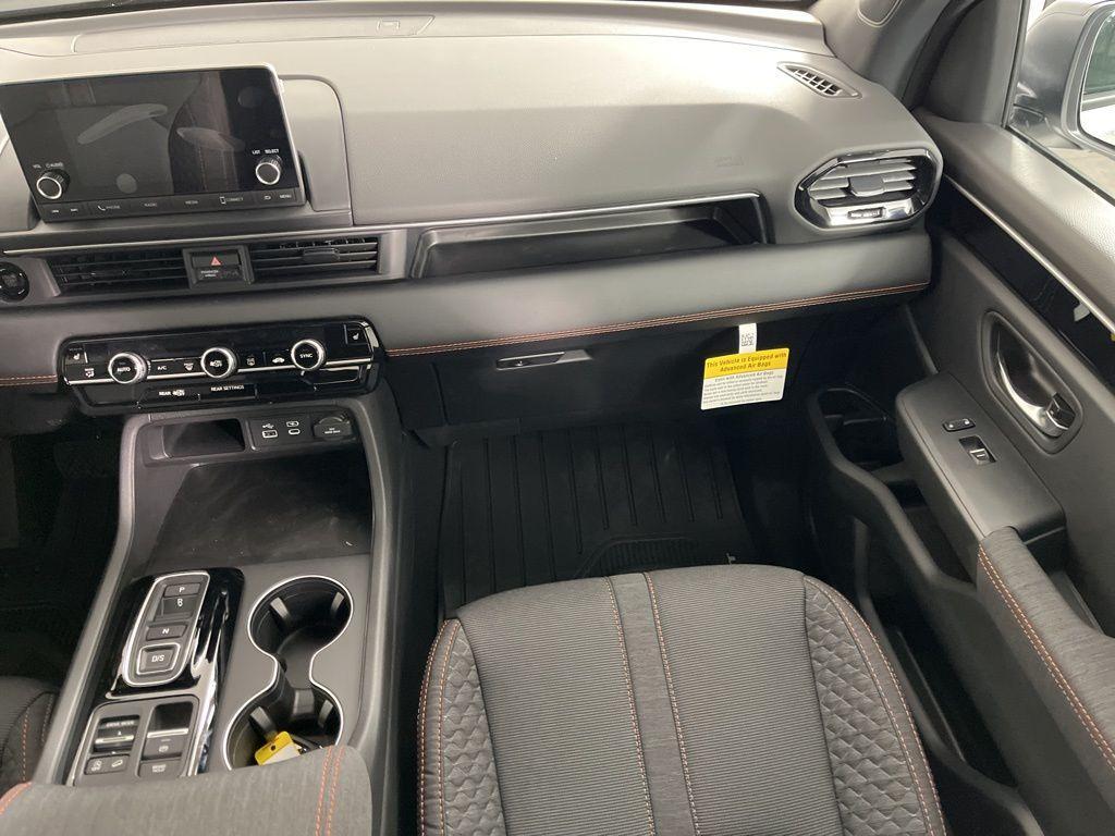 new 2025 Honda Pilot car, priced at $44,250