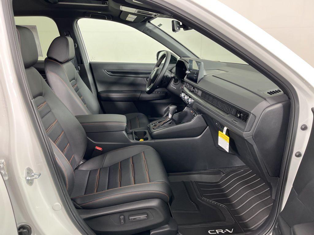 new 2026 Honda CR-V Hybrid car, priced at $42,130