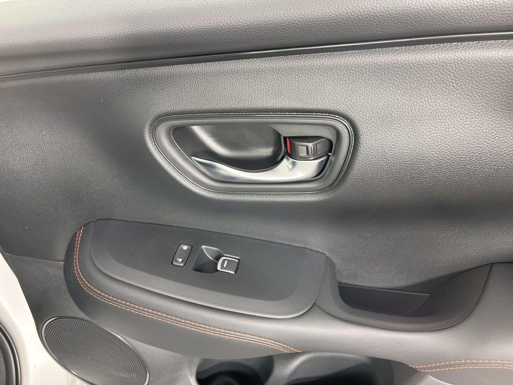 new 2025 Honda HR-V car, priced at $29,350