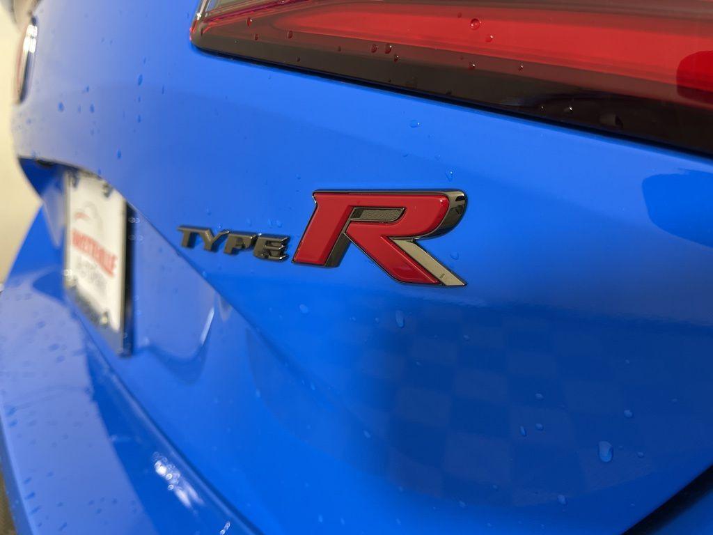 new 2025 Honda Civic Type R car, priced at $47,545