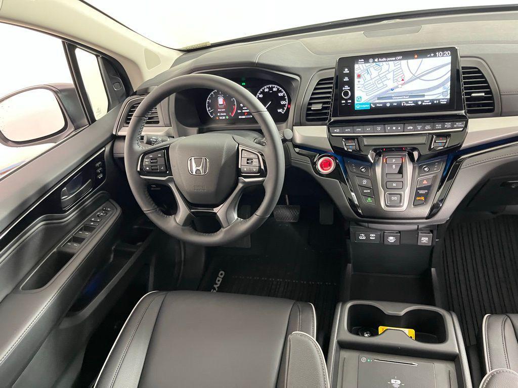 new 2025 Honda Odyssey car, priced at $48,005