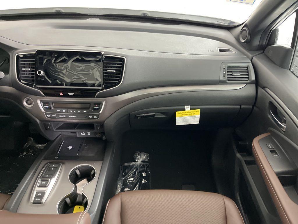 new 2025 Honda Ridgeline car, priced at $45,103