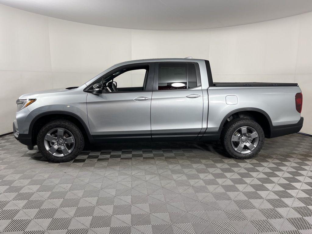 new 2025 Honda Ridgeline car, priced at $48,330