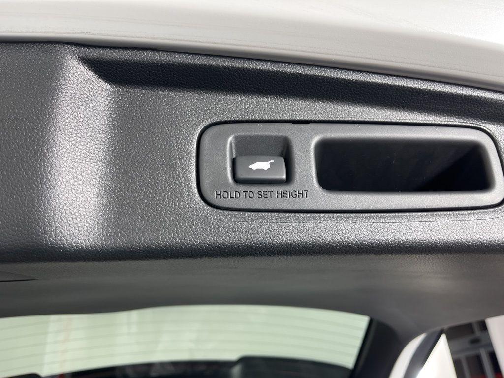 used 2024 Honda CR-V Hybrid car, priced at $35,779