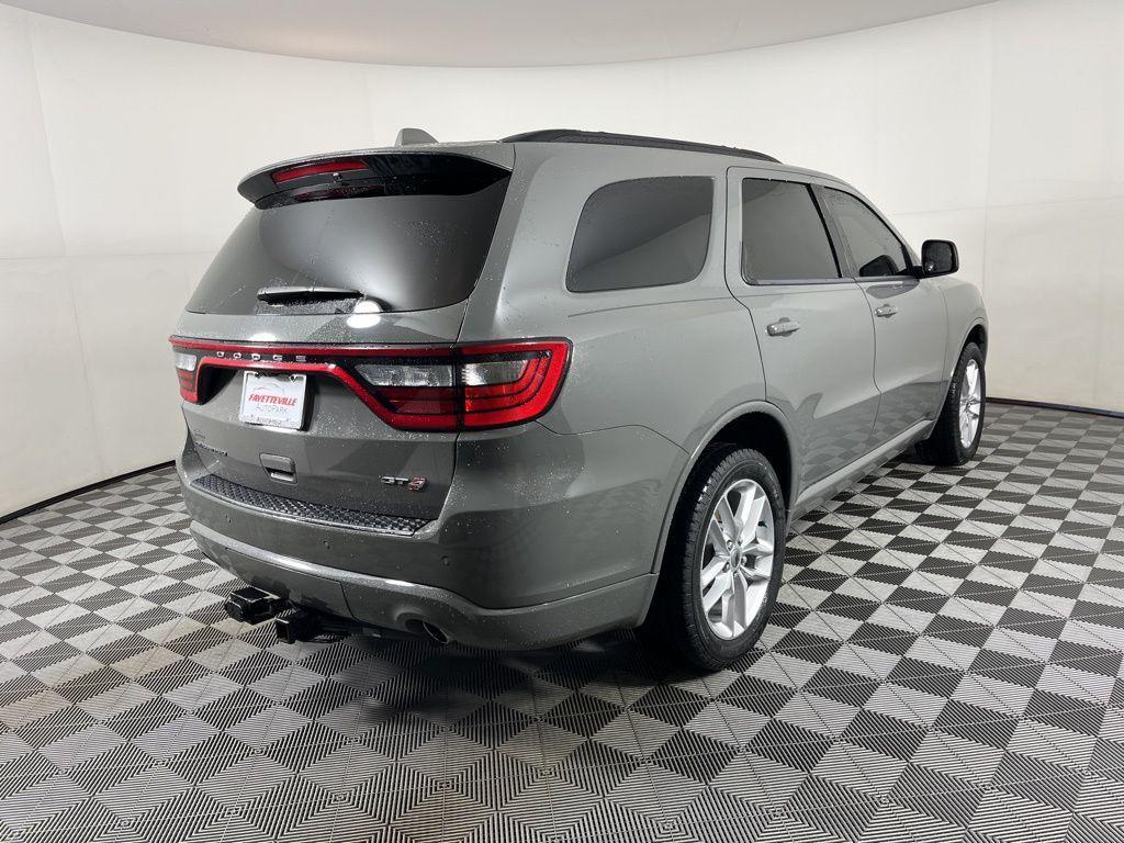 used 2022 Dodge Durango car, priced at $30,802