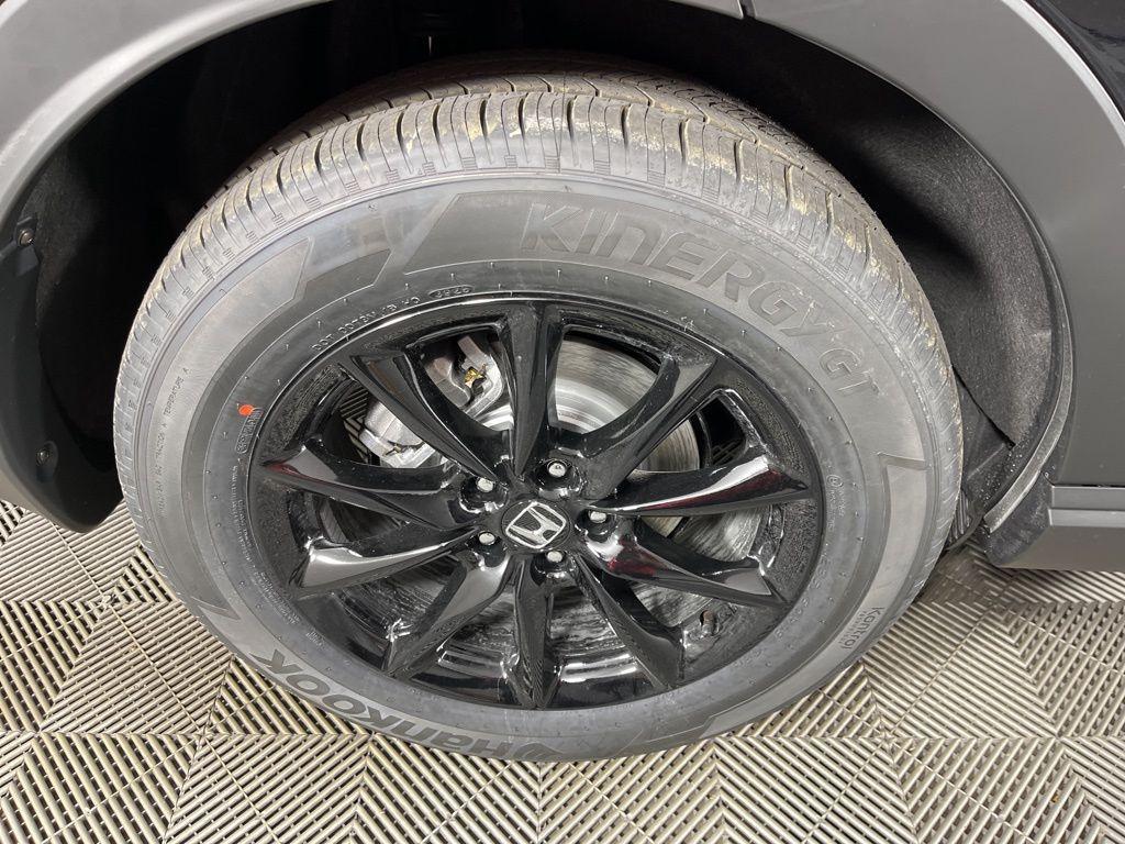 new 2026 Honda CR-V Hybrid car, priced at $41,675